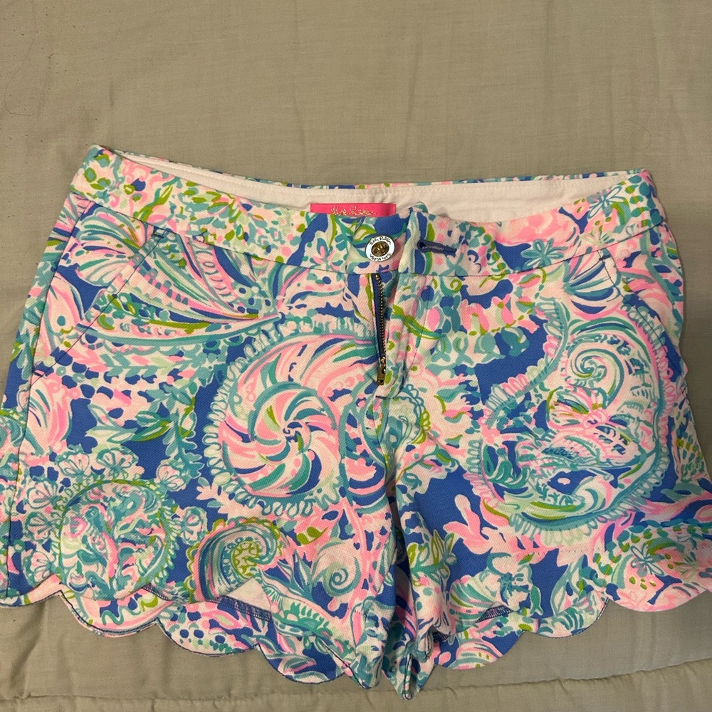 Lilly Pulitzer buttercup shorts sz 6